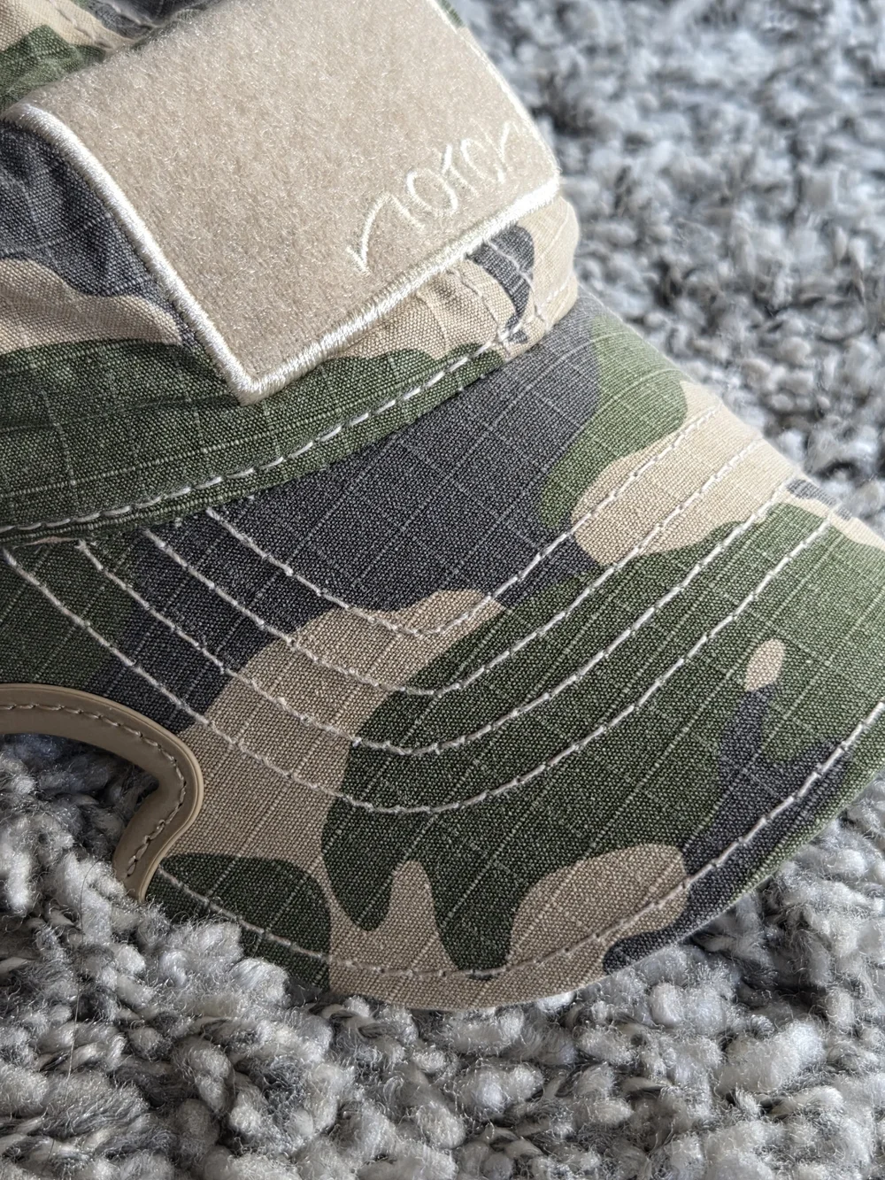 Notch Womens Camo Trucker Cap With Ponytail Hole - Green/Tan
